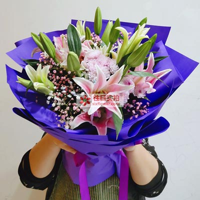 西宁6支粉色多头百合，真诚的问候